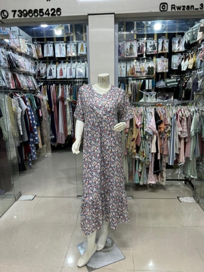 فستان نوم طباعة الأزهار