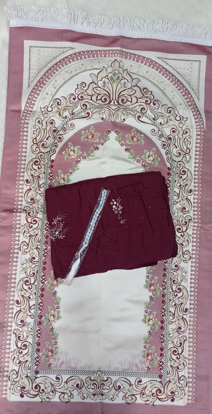 ⁦شراشف مع السجادة عرائسي⁩ - الصورة ⁦12⁩